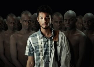 Conheça a série do ex-policial Shadow, primeira produção sul-africana na  Netflix - Negrê