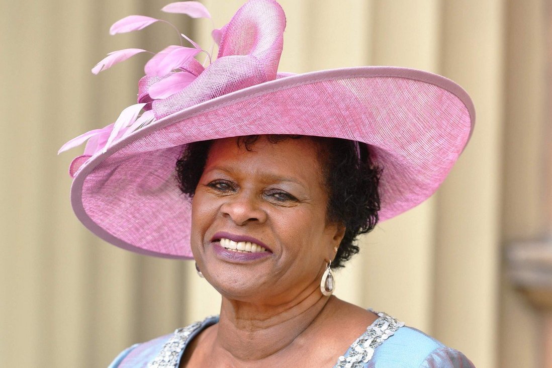 Sandra Mason é a primeira presidente negra de Barbados após